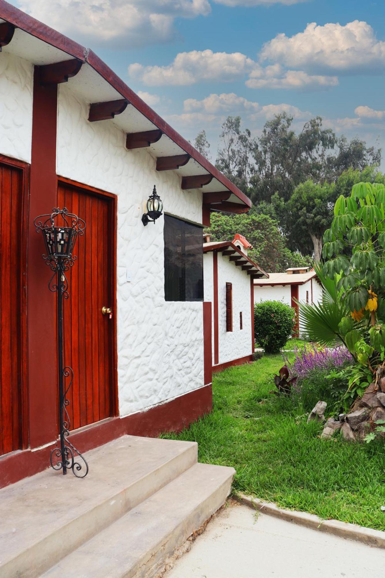 Los Andes - Restaurant & Bungalows Cieneguilla Ngoại thất bức ảnh