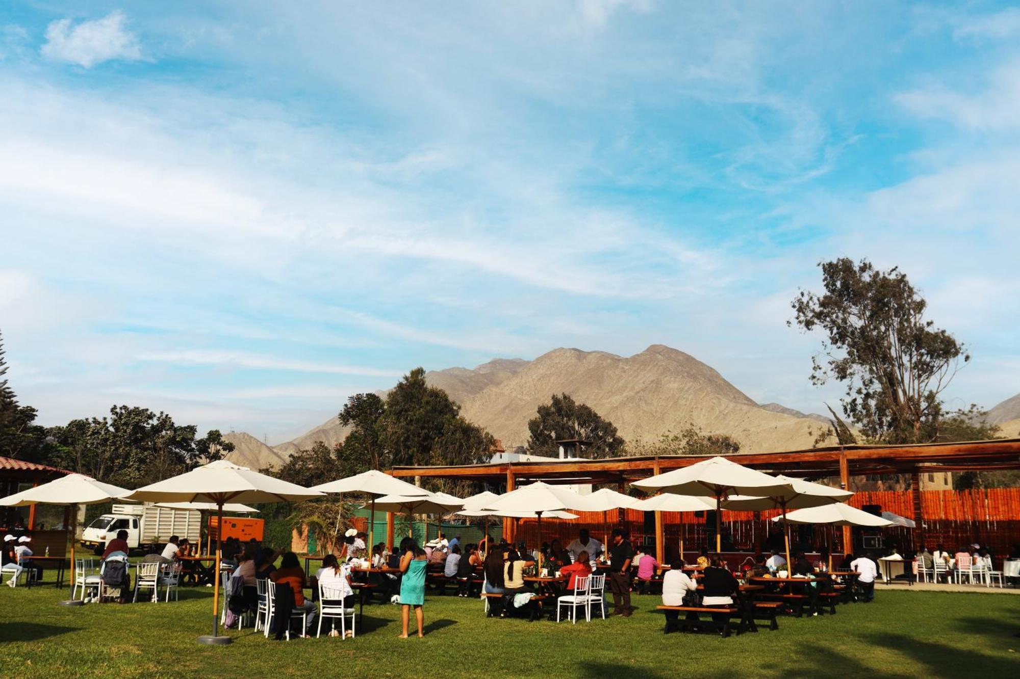 Los Andes - Restaurant & Bungalows Cieneguilla Ngoại thất bức ảnh